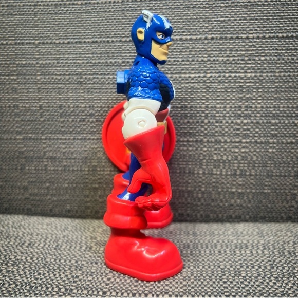 Hasbro Captain America Figure Marvel - Picture 2 of 6